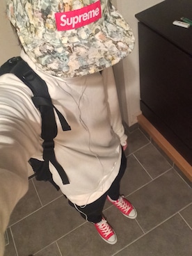 「ATTACHMENT（アタッチメント）のアイテム（スウェット）」を使った、Genkiさん（メンズ・180cm）の春コーディネート