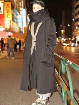「BLACK COMME des GARCONS（ブラックコムデギャルソン）のアイテム（その他アウター）」を使った、牛◌﻿乳さん（レディース・170cm）の春コーディネート