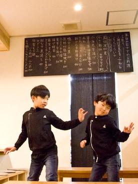 「SPACE（スペース）のアイテム（ジャケット/アウター）」を使った、SPACE AND APOCALYPSEさん（キッズ・130cm）の秋コーディネート