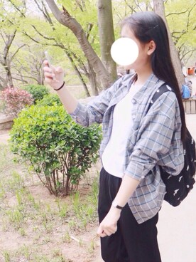 「travel」｜「アイテム（チノパンツ）」を使った、17hugさん（レディース・166cm）の春コーディネート
