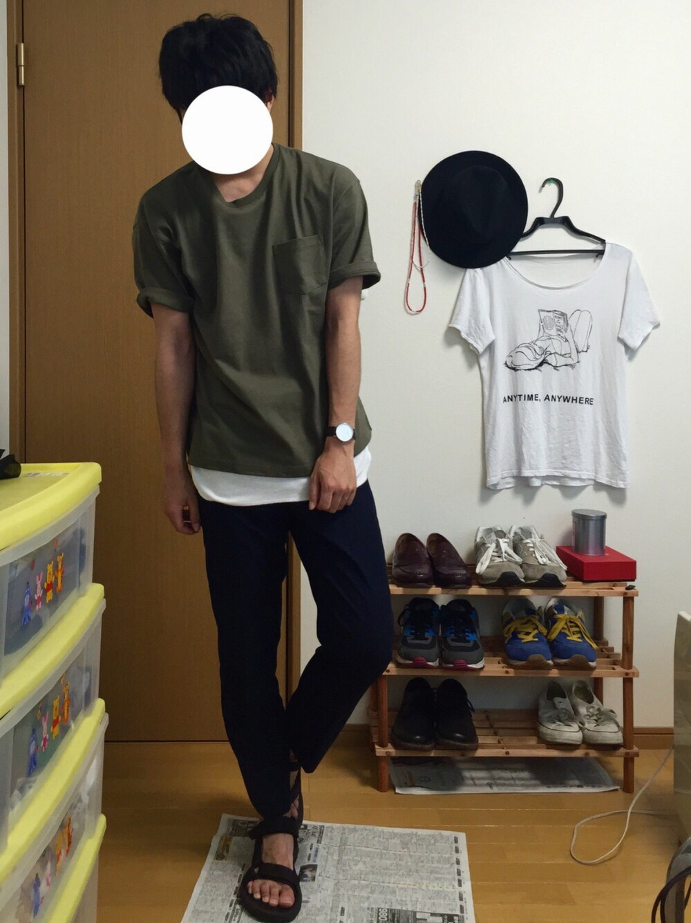 「夏、シンプルコーデ、サンダル、レイヤードスタイル、ビッグT」｜「Daniel WellingtonのDaniel Wellington St Andrews Silver Brown Leather Strap Watch（アナログ腕時計、ブラウン系）」を使った、たなてぃんさん（メンズ・172cm）の夏コーディネートの1枚目の写真