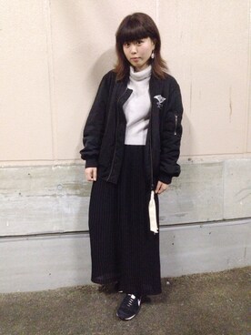 「プリーツ」｜「アイテム（MA-1）」を使った、natsumi  パーソナルカラーさん（レディース・155cm）の秋コーディネート