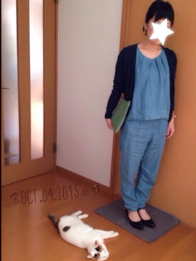 「IL BISONTE（イルビゾンテ）のアイテム（アナログ腕時計、レッド系）」を使った、MAKIRIKIさん（レディース・151cm）の秋コーディネート
