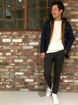 「カシミアニット」｜「アイテム（ジャケット/アウター）」を使った、正野さん（メンズ・178cm）の秋コーディネート