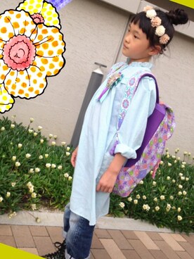 「fafa（フェフェ）のアイテム（バックパック/リュック）」を使った、あやねこさん（キッズ・123cm）の春コーディネート