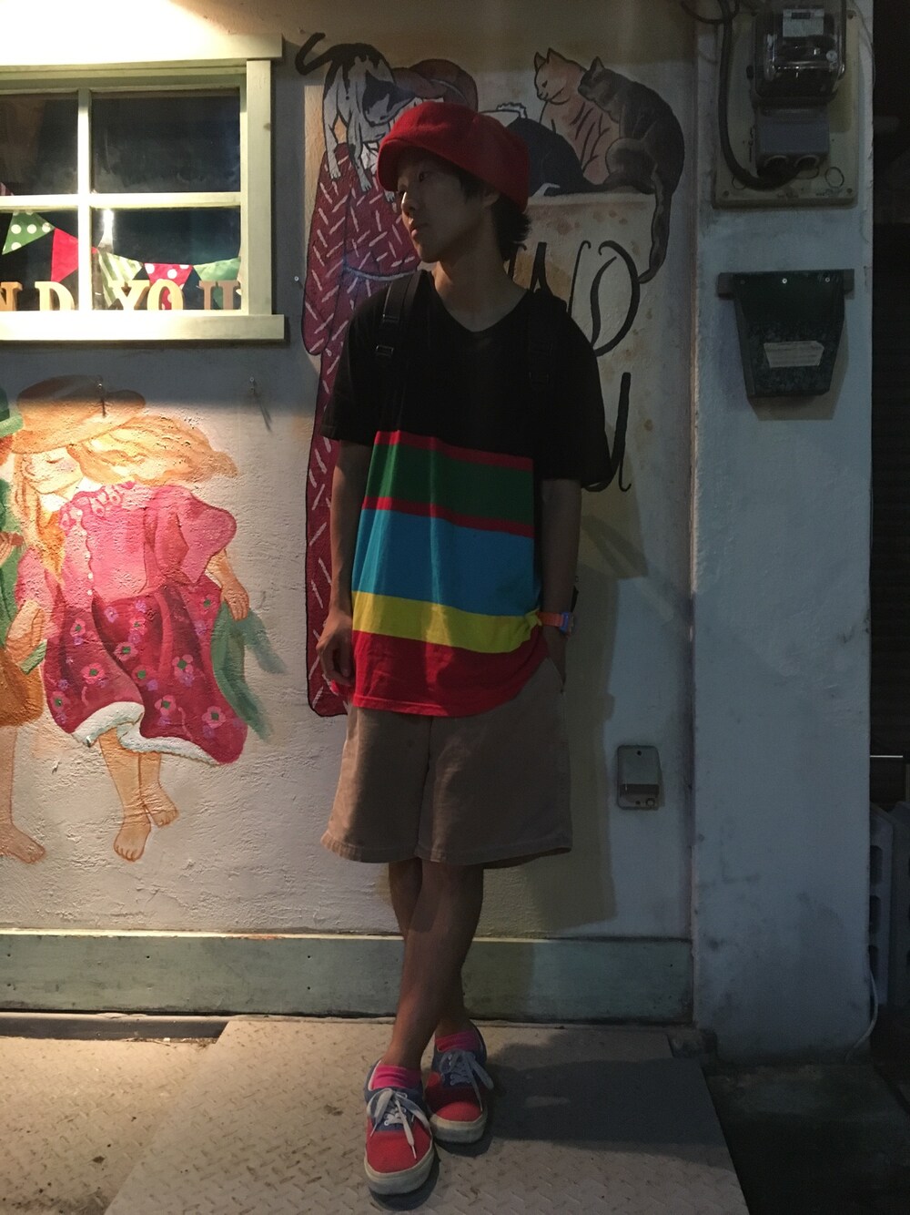 「古着、古着屋、ANDYOU、香川、高松、派手、VINTAGE、ヴィンテージ」｜「古着のアイテム（キャスケット、レッド系）」を使った、AND YOUさん（メンズ・173cm）の夏コーディネートの1枚目の写真