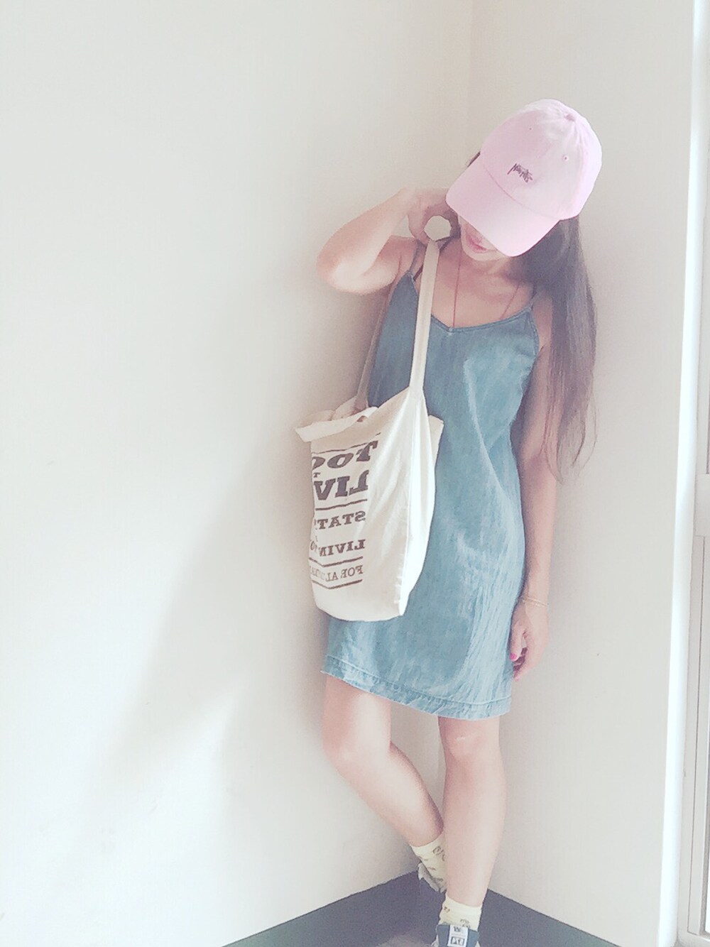 「tools to livebyのアイテム（バッグ、ベージュ系）」を使った、ミミ©さん（レディース・148cm）の夏コーディネートの1枚目の写真