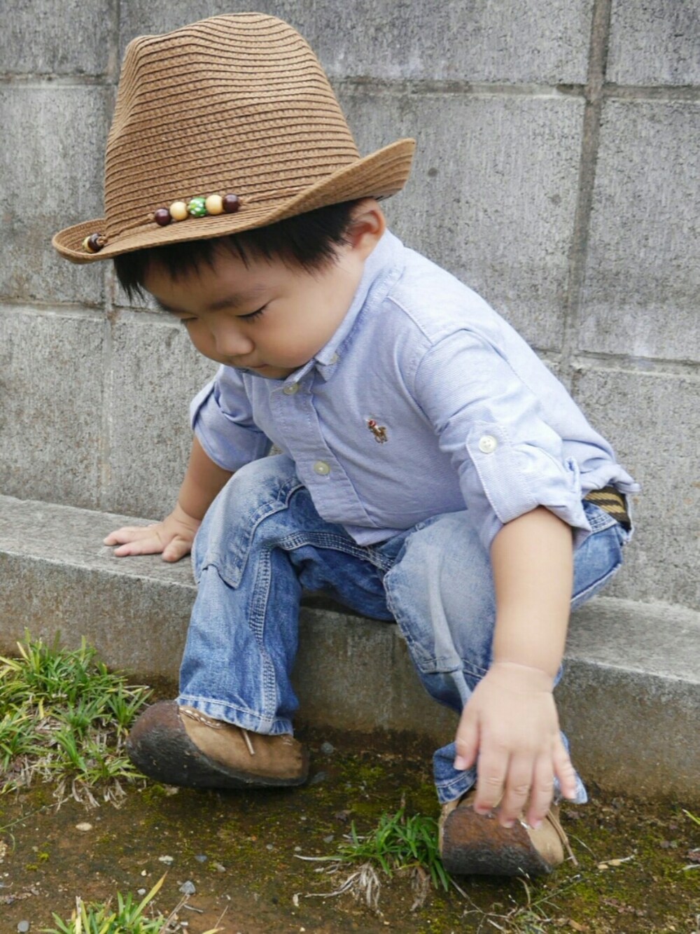 「デニデニ、ポロラルフローレン、カウボーイ、ウエスタンコーデ、おとこのこ、秋コーデ、デニムパンツ、1歳、1歳半、ハット」｜「西松屋のアイテム（ハット、ブラウン系）」を使った、*そうまりこ*さん（キッズ・80cm）の秋コーディネートの1枚目の写真