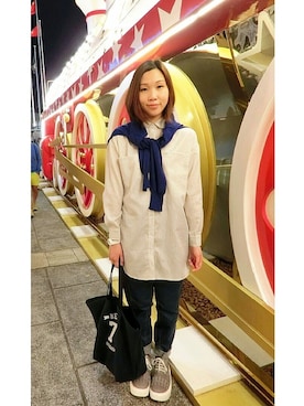 「LOWRYS FARM（ローリーズファーム）のアイテム（カーディガン/ボレロ、ブルー系）」を使った、Caさん（レディース・165cm）の秋コーディネート