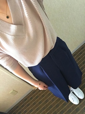 「stansmith」｜「アイテム（パンツ）」を使った、RiNさん（レディース・165cm）の春コーディネート
