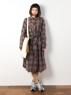 「ゆるカジ」｜「アイテム（シャツワンピース）」を使った、Rachelさん（レディース・149cm）の春コーディネート