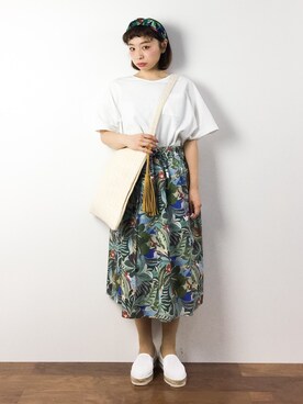 「chambre de charme（シャンブルドゥシャーム）のアイテム（スカート）」を使った、Rachelさん（レディース・149cm）の春コーディネート