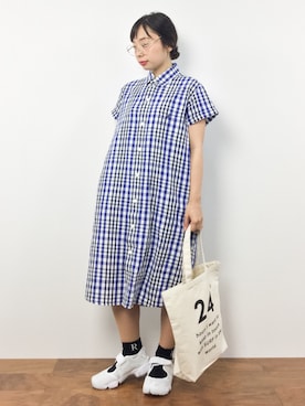 「ゆるカジ」｜「アイテム（シャツワンピース）」を使った、Rachelさん（レディース・149cm）の夏コーディネート