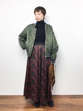 「NANO universe（ナノユニバース）のアイテム（MA-1）」を使った、Rachelさん（レディース・150cm）の秋コーディネート
