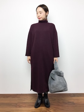 「パープル×黒」｜「アイテム（トートバッグ）」を使った、Rachelさん（レディース・150cm）の秋コーディネート