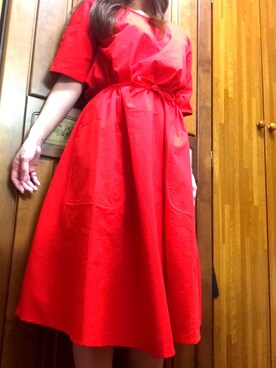 「LEMAIRE（ルメール）のアイテム（ワンピース、レッド系）」を使った、木蓮さん（レディース）の春コーディネート