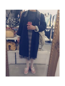 「白タイツ」｜「アイテム（チェスターコート）」を使った、reipenguinさん（レディース・166cm）の冬コーディネート