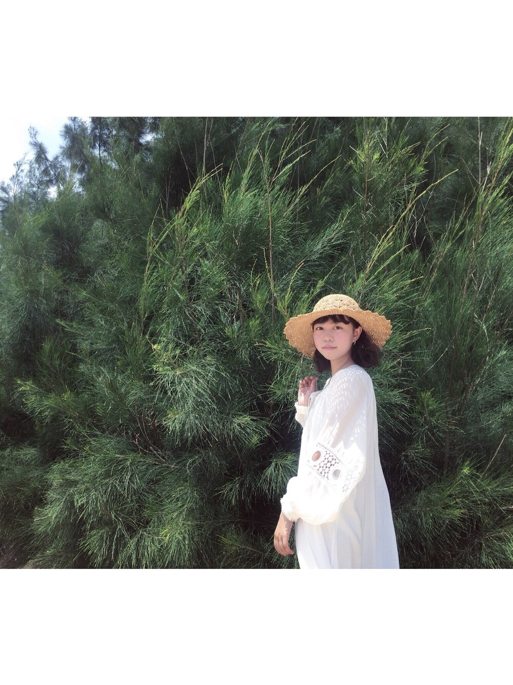 「nobrandのアイテム（サンバイザー、ベージュ系）」を使った、noraさん（レディース・163cm）の秋コーディネートの1枚目の写真