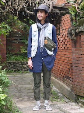 「アイテム（ボディバッグ/ウエストポーチ、グリーン系）」を使った、唯家 Vegaさん（メンズ・177cm）の夏コーディネート