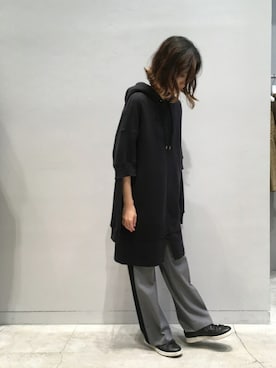 「EN ROUTE（アンルート）のアイテム（パーカー）」を使った、M.Kimさん（レディース・163cm）の秋コーディネート