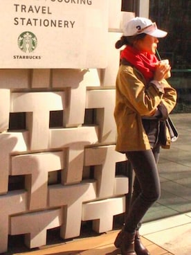 「FOURSTAR（フォースター）のアイテム」を使った、Yuki Shimadaさん（レディース・155cm）の秋コーディネート