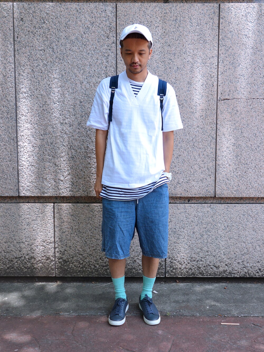 「MONKEY TIME、URBAN RESEARCH、plain-me」｜「plain-meのplain-me x URBAN RESEARCH BAG（クラッチバッグ、ブラウン系）」を使った、plain-me_Akkoさん（メンズ・177cm）の夏コーディネートの1枚目の写真