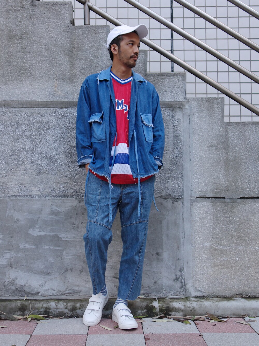 「Champion、plain-me」｜「plain-meの和風背心（ベスト、ブルー系）」を使った、plain-me_Akkoさん（メンズ・177cm）の秋コーディネートの1枚目の写真