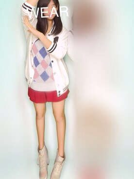 「Honeys（ハニーズ）のアイテム（パンツ、レッド系）」を使った、あっぷるさん（レディース・166cm）の冬コーディネート