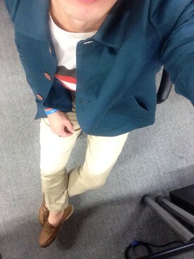 「UNIQLO（ユニクロ）のアイテム（ダウンジャケット/コート、ブルー系）」を使った、정형진さんの秋コーディネート