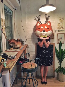 「H&M（エイチ・アンド・エム）のアイテム（Tシャツ/カットソー、ブラック系）」を使った、annie_jingさん（レディース）の夏コーディネート