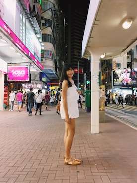 「cotton on（コットンオン）のアイテム（オールインワン・サロペット）」を使った、Melanie Wongさん（レディース・158cm）の夏コーディネート