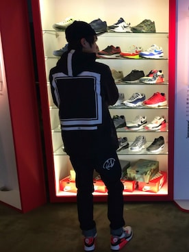 「airmax」｜「アイテム（ナイロンジャケット）」を使った、Yoshikiさん（メンズ・165cm）の春コーディネート