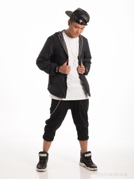 「monochrome」｜「アイテム（ダウンジャケット/コート）」を使った、Saywan Deusherさん（メンズ・164cm）の冬コーディネート