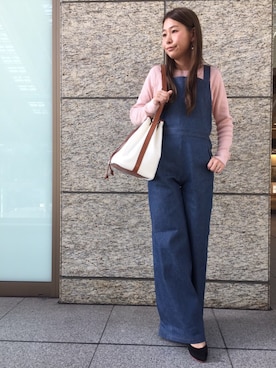 「Sheta（シータ）のアイテム（オールインワン・サロペット）」を使った、Sheta staffさん（レディース・155cm）の冬コーディネート