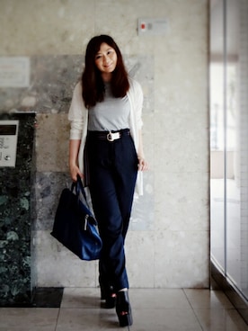 「DRIES VAN NOTEN（ドリスヴァンノッテン）のアイテム（サンダル）」を使った、ヨウコさん（レディース・161cm）の夏コーディネート