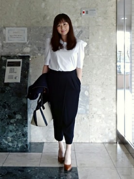 「DRIES VAN NOTEN（ドリスヴァンノッテン）のアイテム（パンプス）」を使った、ヨウコさん（レディース・161cm）の秋コーディネート