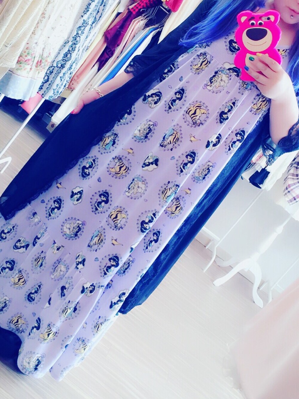 「しまむらのアイテム（ワンピース、パープル系）」を使った、粥さん（レディース・150cm）の夏コーディネートの1枚目の写真