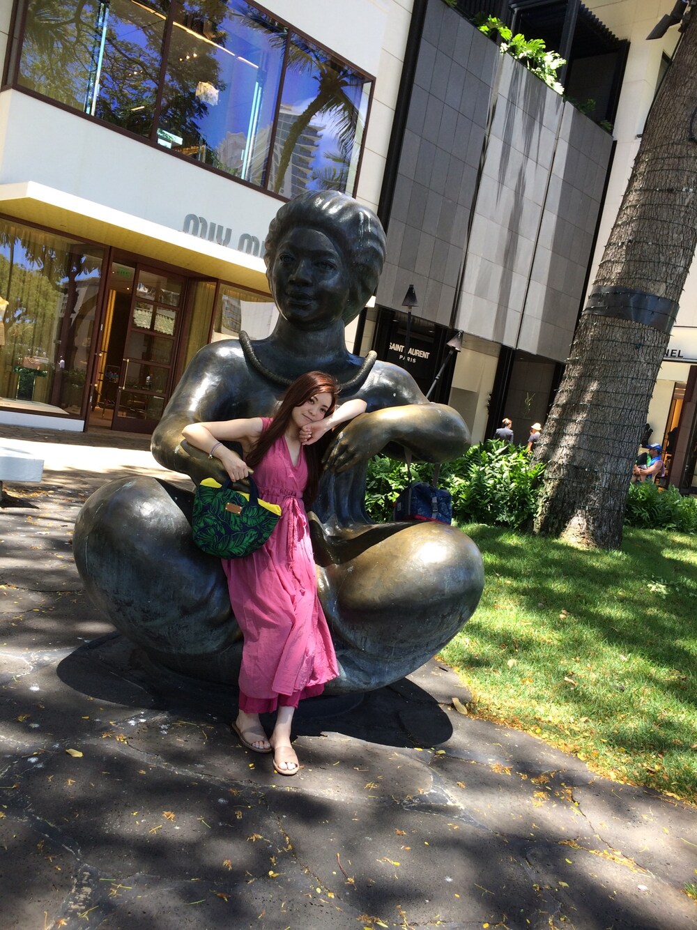 「Ron Herman、ワンピース、ハワイ、ワイキキ、新婚旅行、ピンク、リゾートスタイル、しあわせ♡」｜「RonHerman VINTAGEのアイテム（ワンピース、ピンク系）」を使った、amicooocooo24さん（レディース・158cm）の夏コーディネートの1枚目の写真