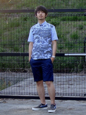 「uniform experiment」｜「アイテム（アナログ腕時計）」を使った、KENEDYSさん（メンズ・176cm）の春コーディネート
