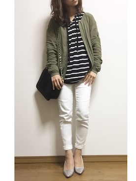「シルバーパンプス」｜「アイテム（ブルゾン）」を使った、asamiさん（レディース・150cm）の春コーディネート