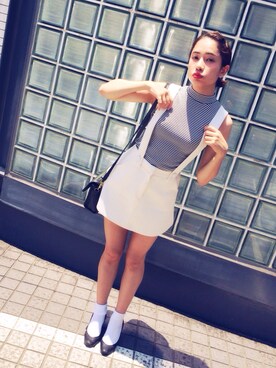 「lilLilly（リルリリー）のアイテム（オールインワン・サロペット）」を使った、ベイカー恵利沙さん（レディース・164cm）の夏コーディネート