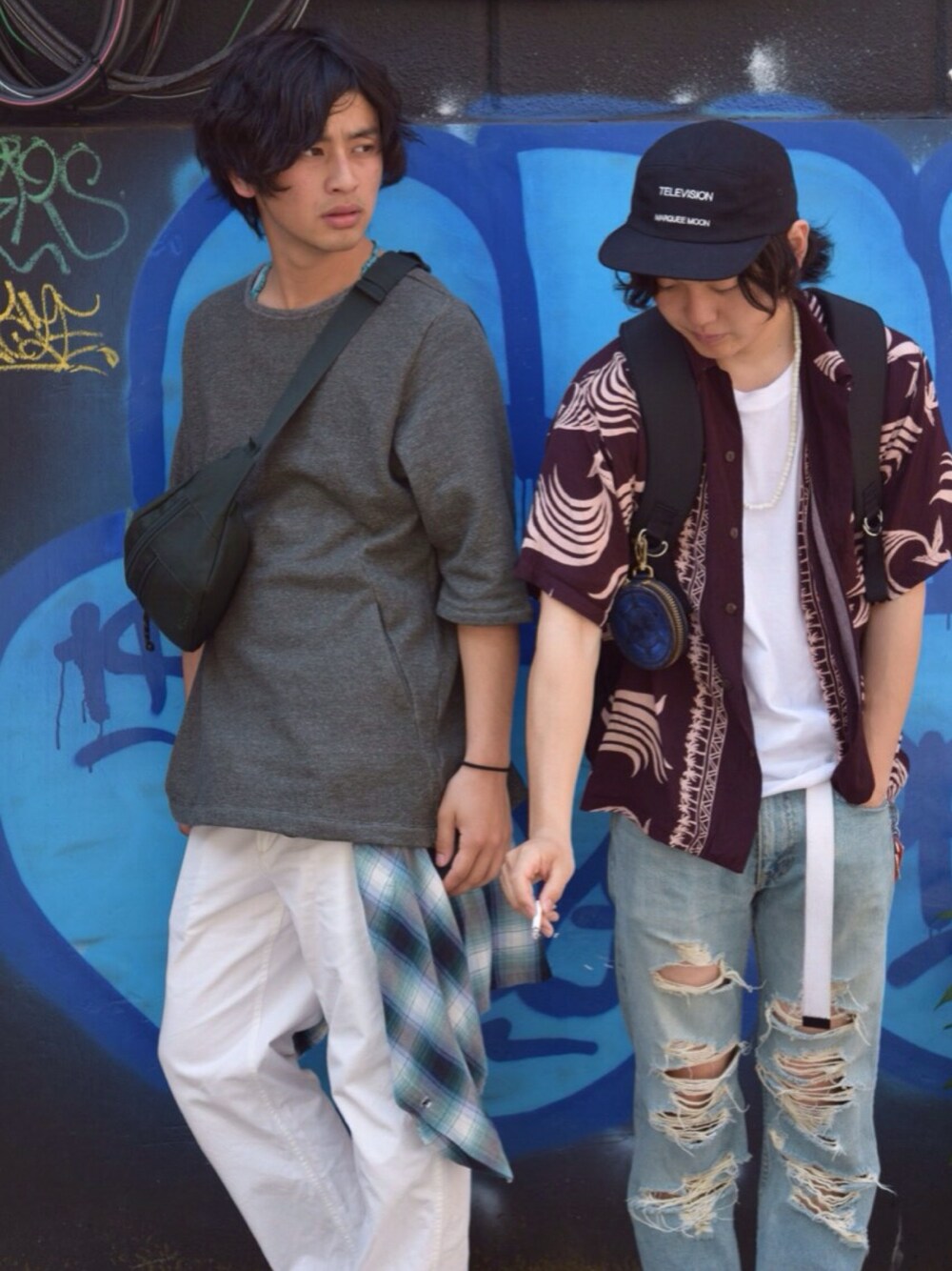 「yotsubaのアイテム（Tシャツ/カットソー、グリーン系）」を使った、りょうきさん（メンズ・172cm）の春コーディネートの1枚目の写真