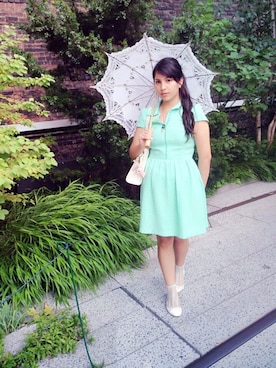 「VINTAGE（ヴィンテージ）のアイテム（長傘）」を使った、Karlovy さん（レディース・163cm）の秋コーディネート