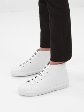 「NEW BRAND（ニューブランド）のアイテム」を使った、Karlovy さん（レディース・163cm）の春コーディネート