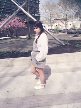 「NEW BRAND（ニューブランド）のアイテム」を使った、Karlovy さん（レディース・163cm）の春コーディネート