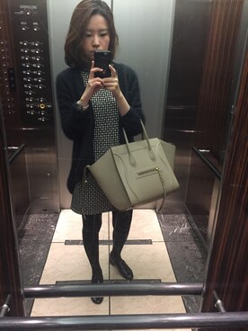 「アイテム（アナログ腕時計、ピンク系）」を使った、べラ スーさん（レディース・161cm）の秋コーディネート