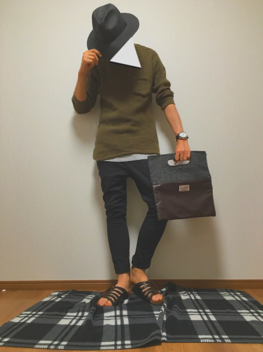 「SEVENDAYS=SUNDAYのブレードハット（ハット、ブラック系）」を使った、たむろうさん（メンズ・175cm）の夏コーディネートの1枚目の写真