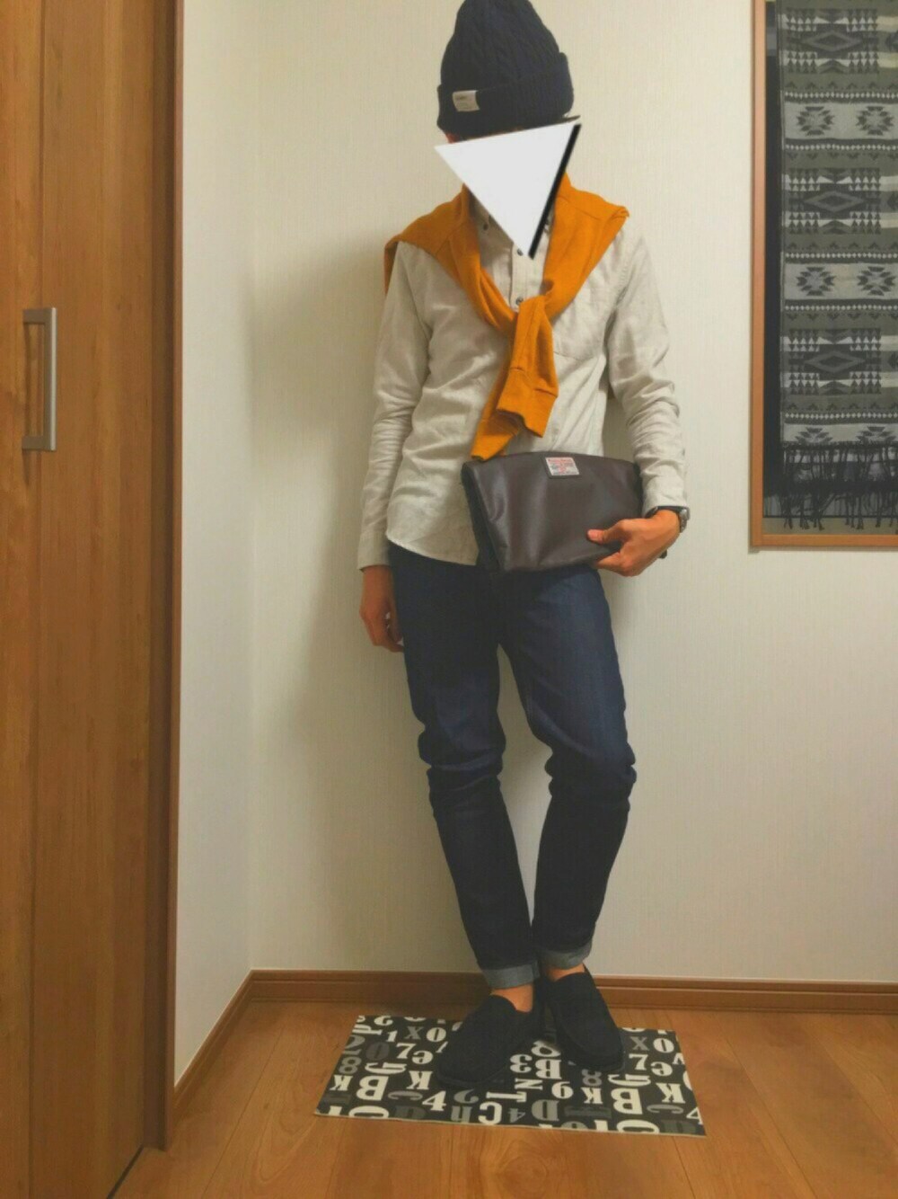 「オトナカジュアル、秋コーデ、スキニーデニム、帽子好き！、ディレクター巻き」｜「CHEAP MONDAYのTight Blue Dry（デニムパンツ、ブルー系）」を使った、たむろうさん（メンズ・175cm）の秋コーディネートの1枚目の写真