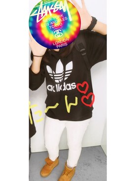 「アイテム（キャップ）」を使った、komachiさん（レディース・162cm・10代）の秋コーディネート