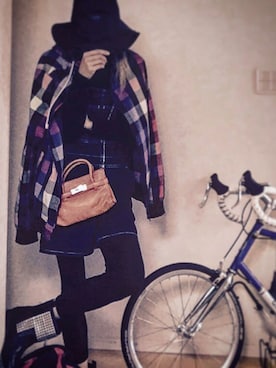 「スタッズ」｜「アイテム（雑貨/ホビー）」を使った、ciccaさん（レディース・166cm）の秋コーディネート